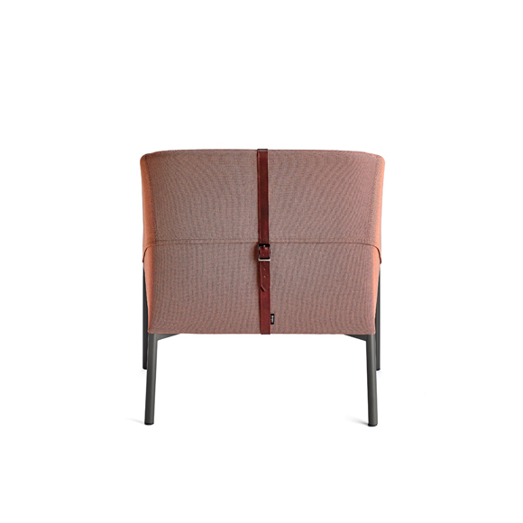 DEMOISELLE ARMCHAIR
